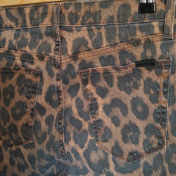 Joe's jeans cheetah print skinny destroyed ankle destressing high rise - Picture 4 of 5